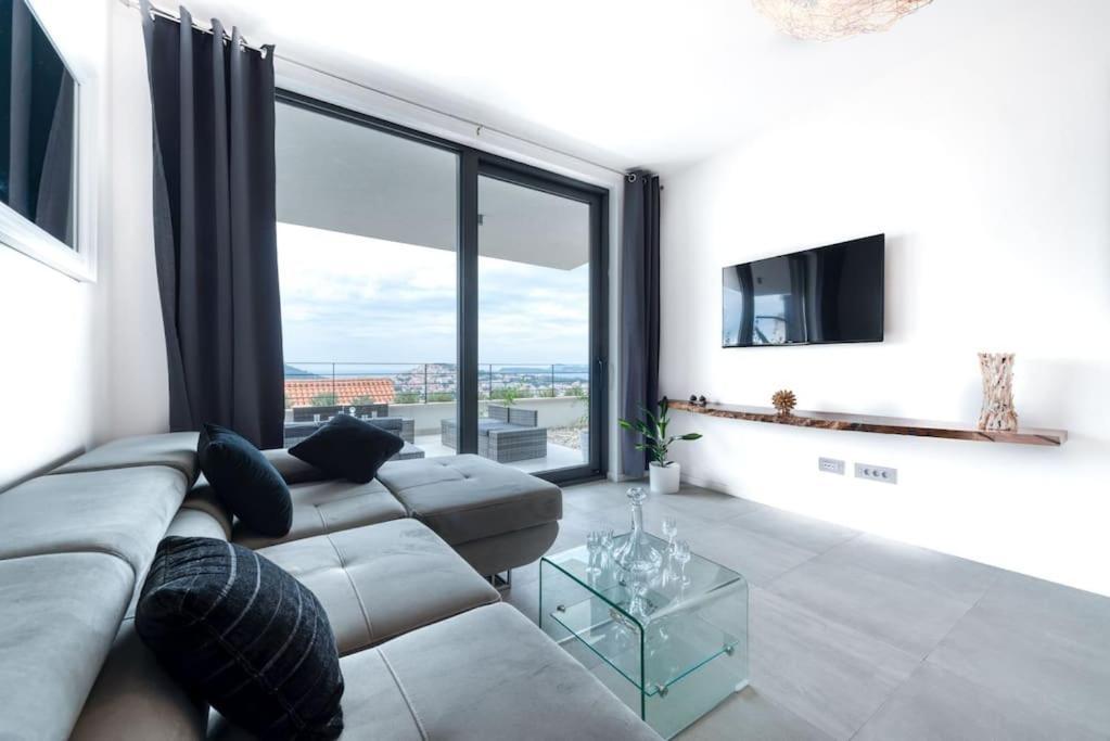 Апартаменты Walking Distance Old Town 120M2,Garden,View,Garage Дубровник Экстерьер фото